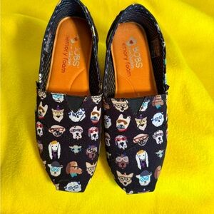 BOBS Wag Party Black Slip-Ons, sz 6, excellent condition